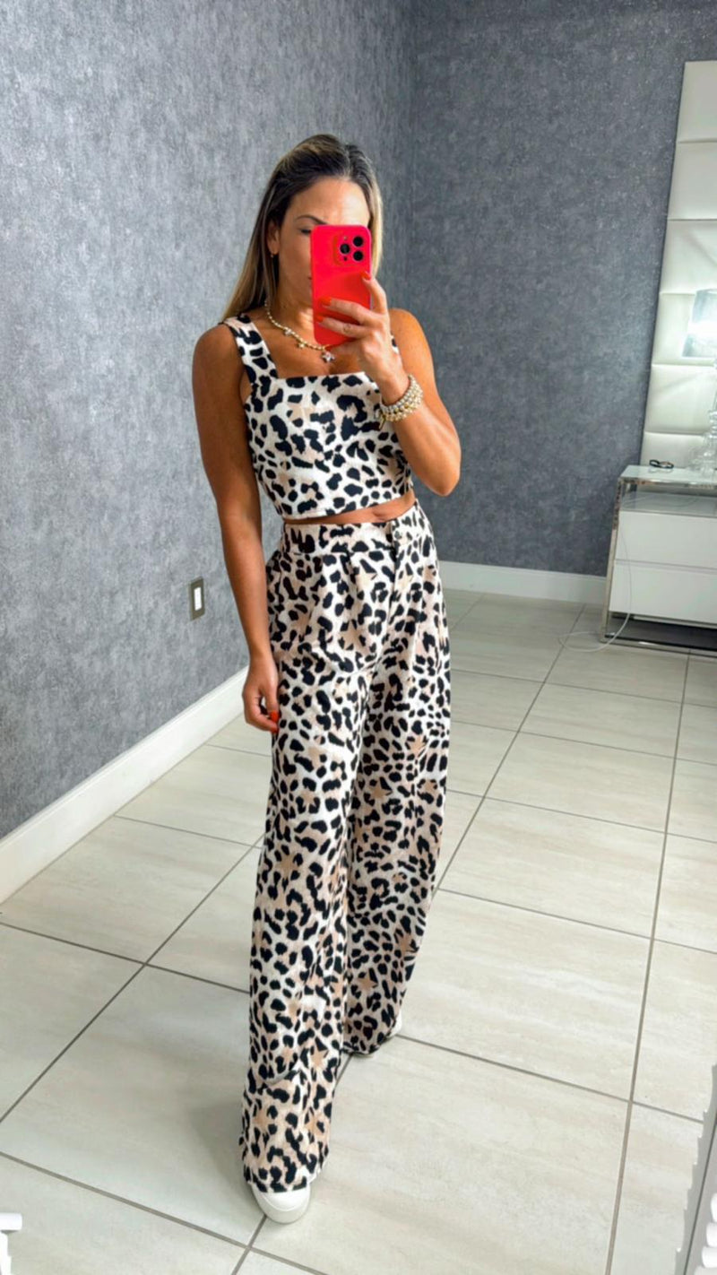 1549 Animal print top and pants set