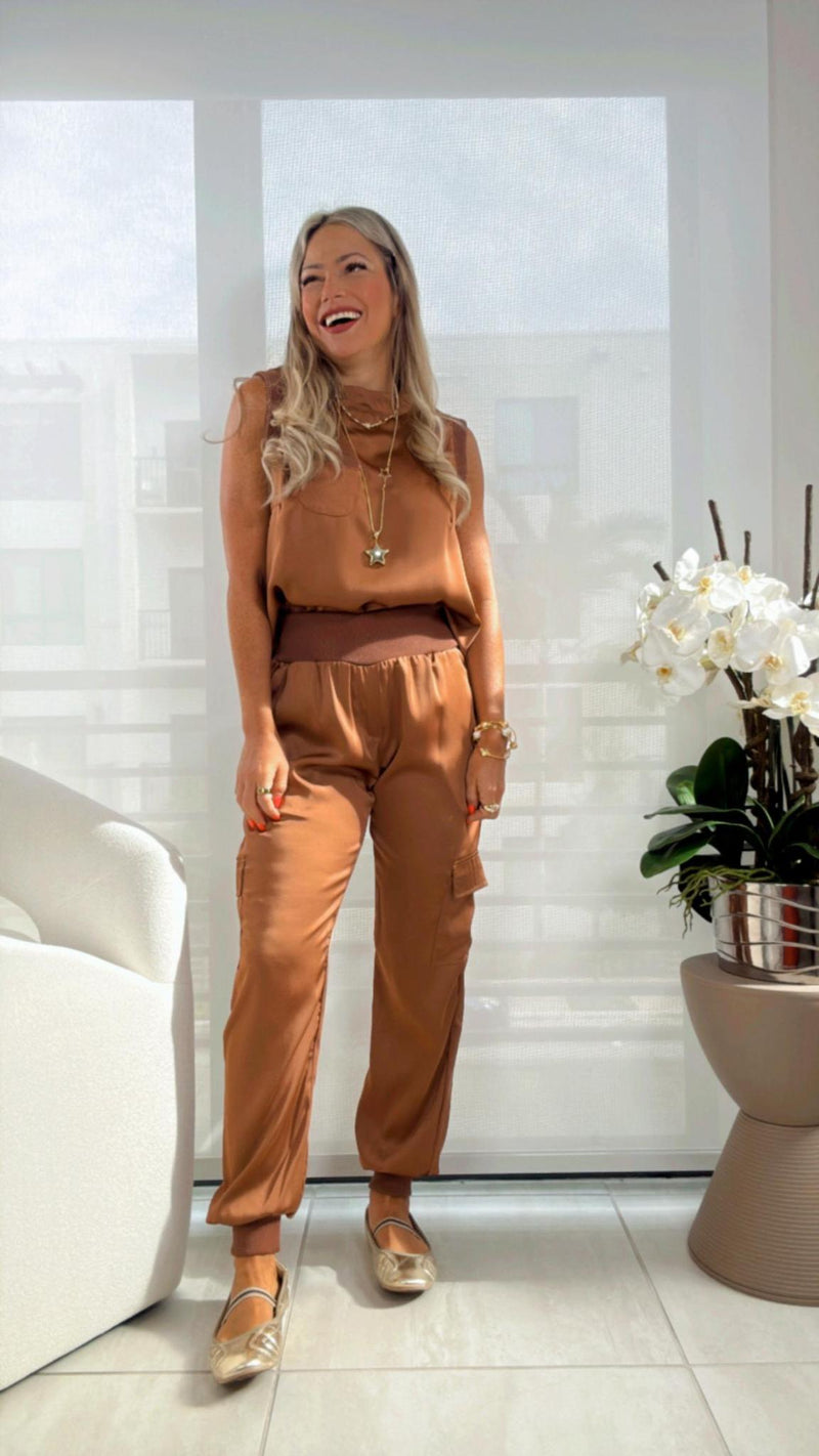 0322 Jogger satin and pants set