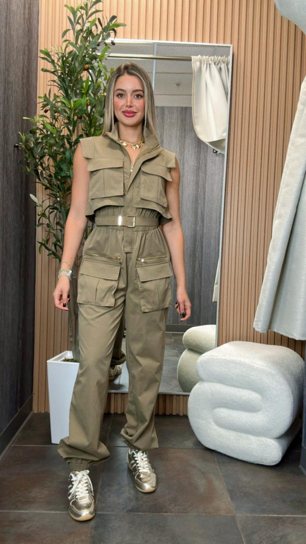 5011 Cargo jumpsuit with belt