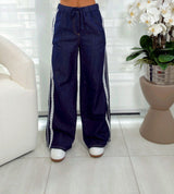 4038 Elastic waist denim pants detail on side
