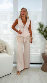 1040 Matching vest and pants set
