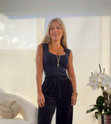 4043 Cinched front capsleeve top