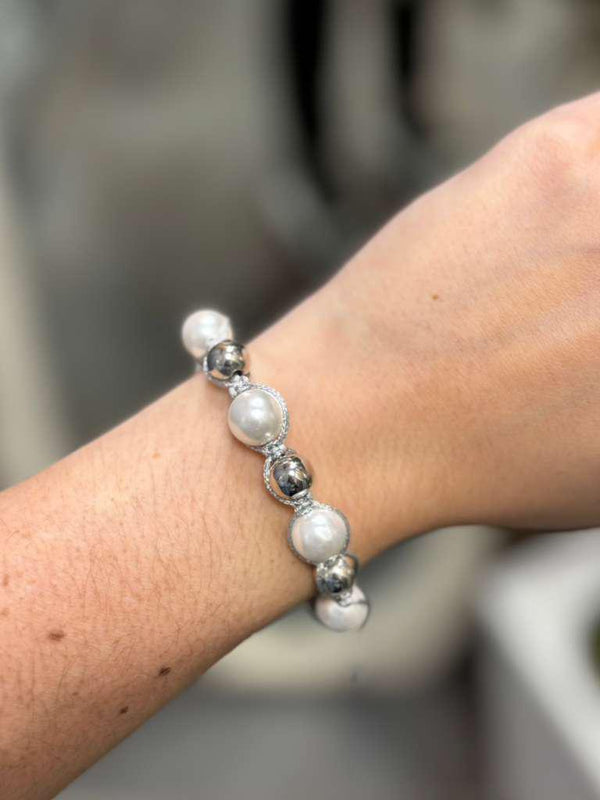 B3105 Tinni bracelet