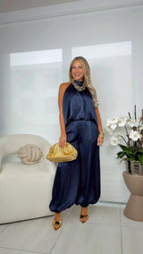 8383 Bubble halter top and jogger pants set
