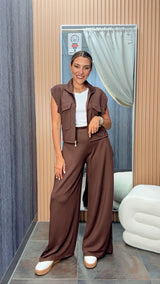 3301 Zip up sleeveless jacket and pants set