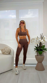 A02Y Premium top and yoga leggings set