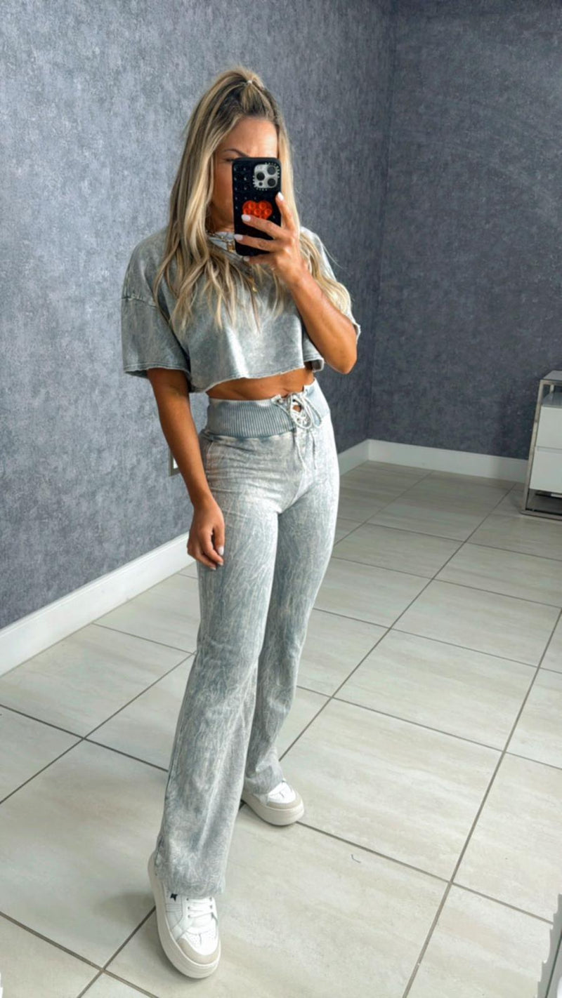 4987 Crop top and pants set