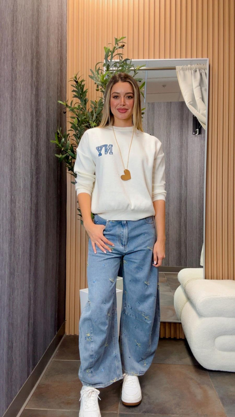 1373 Embroidery barrel pants