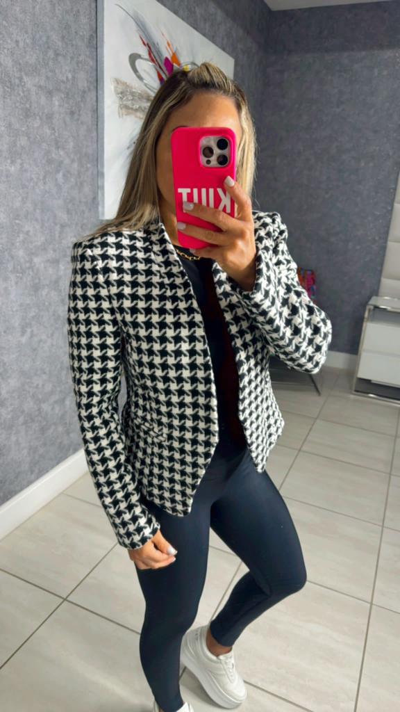 0004 Check plaid tweed short blazer