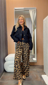 2358 Solid cropped double pocket jacket