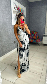 1578 Printed maxi dress open back detail