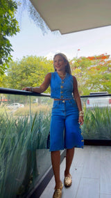 7477 Gold button denim vest and bermuda set
