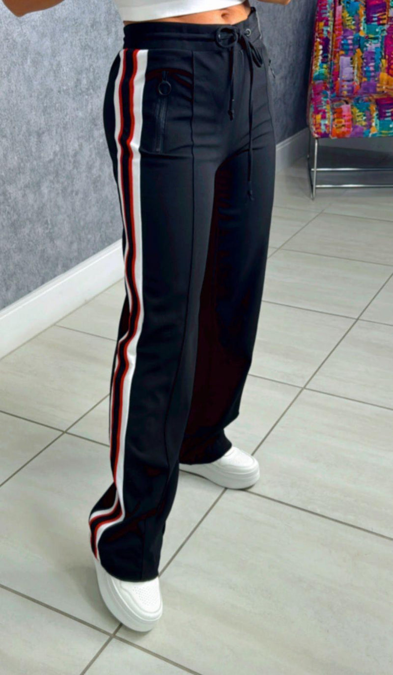 9566 Knit crepe athletic side stripe pants