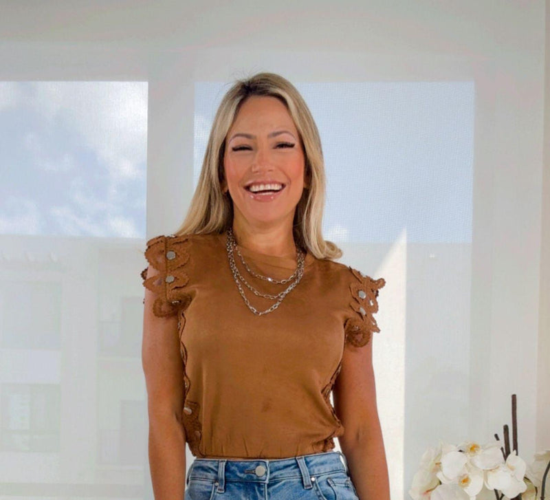 6715 Suede sleeveless top