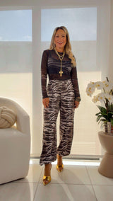1768 Tiger print mesh top and harem pants set kiut
