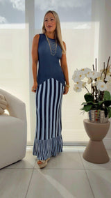 1033 Two tone striped knit dress