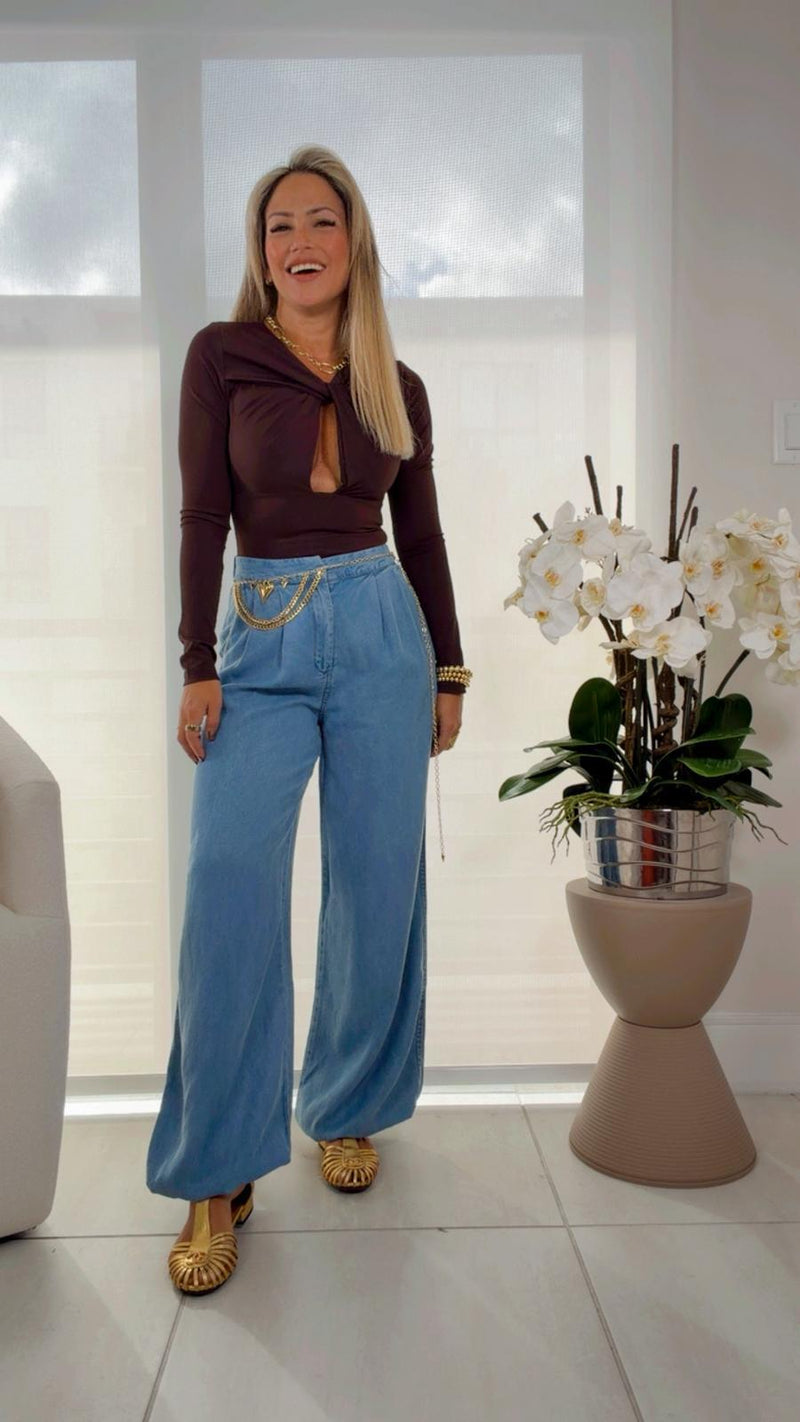 8111 Lyocell light denim balloon pants