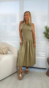 6789 Smocked top woven midi dress