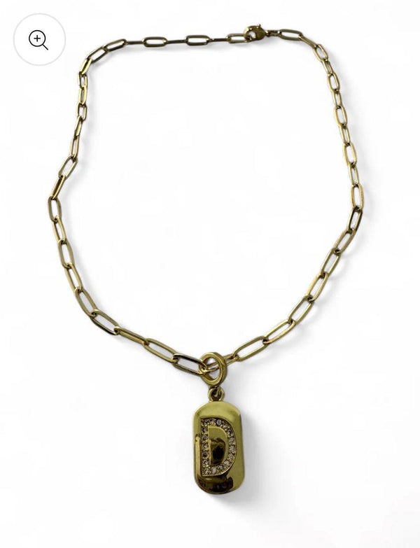 DL136 Initial necklace
