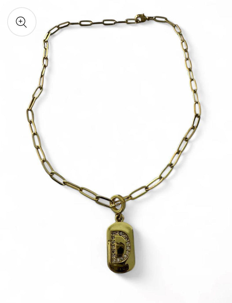 DL136 Initial necklace