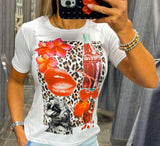 T12 Animal print and red elements