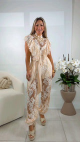 3321 Lace top and pants set