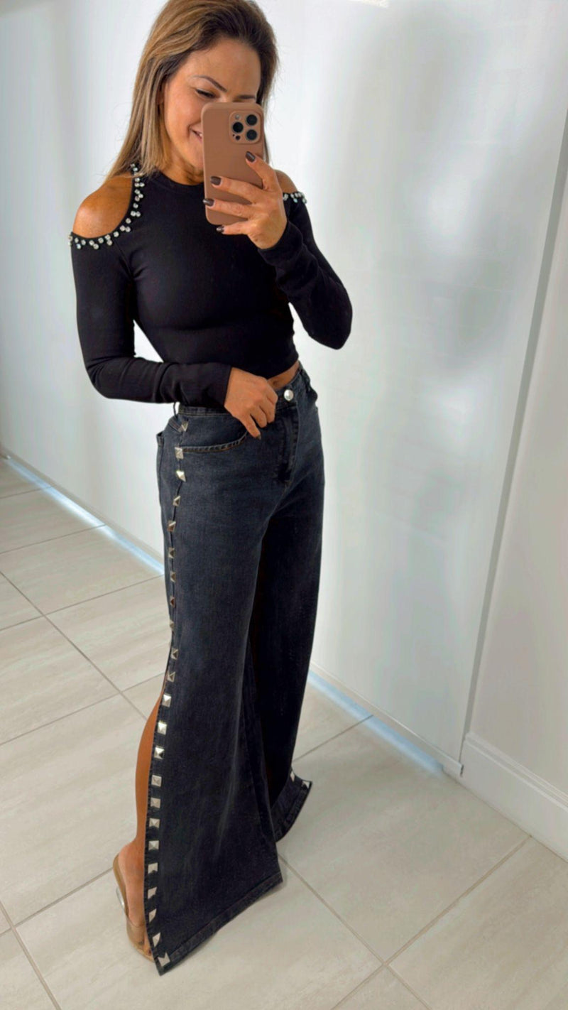 4441 Baggy pants with studs on the sides