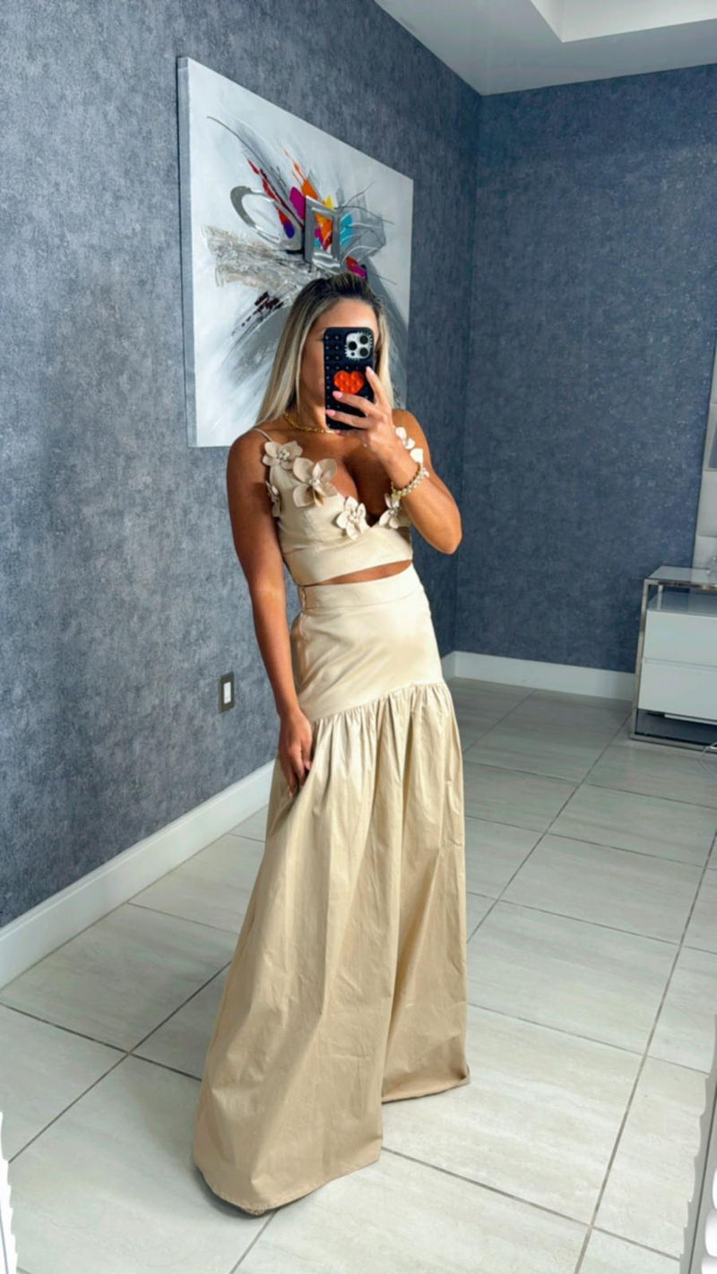 5088 Flower top and maxi skirt set