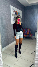 3247 Faux leather shorts