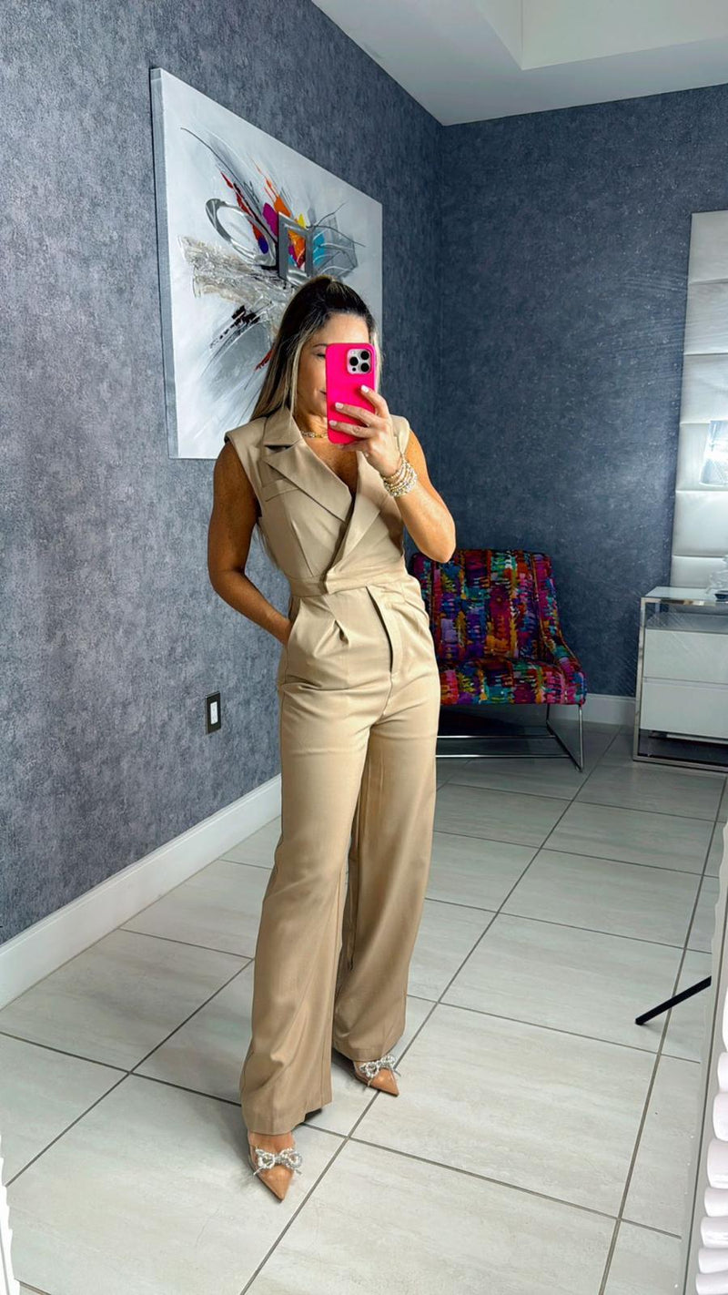 2347 Sleeveless wrap jumpsuit