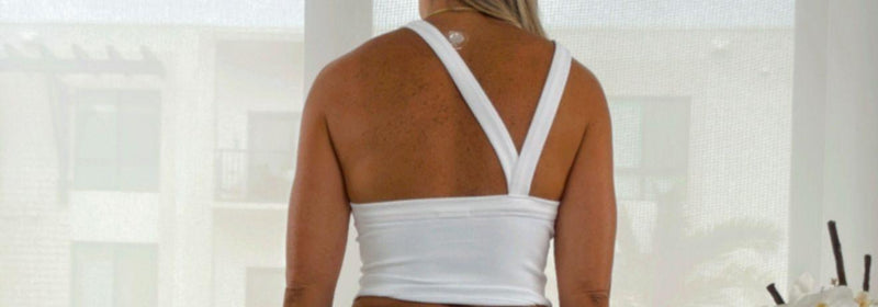 519 Ribbed open back round neck top