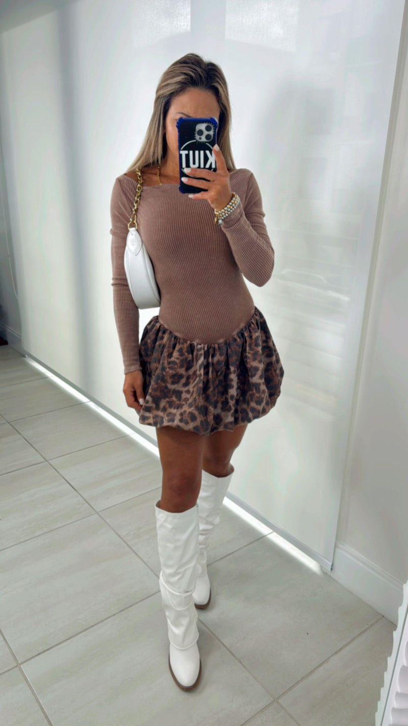 4620 Long sleeve bubble skirt leopard mini dress