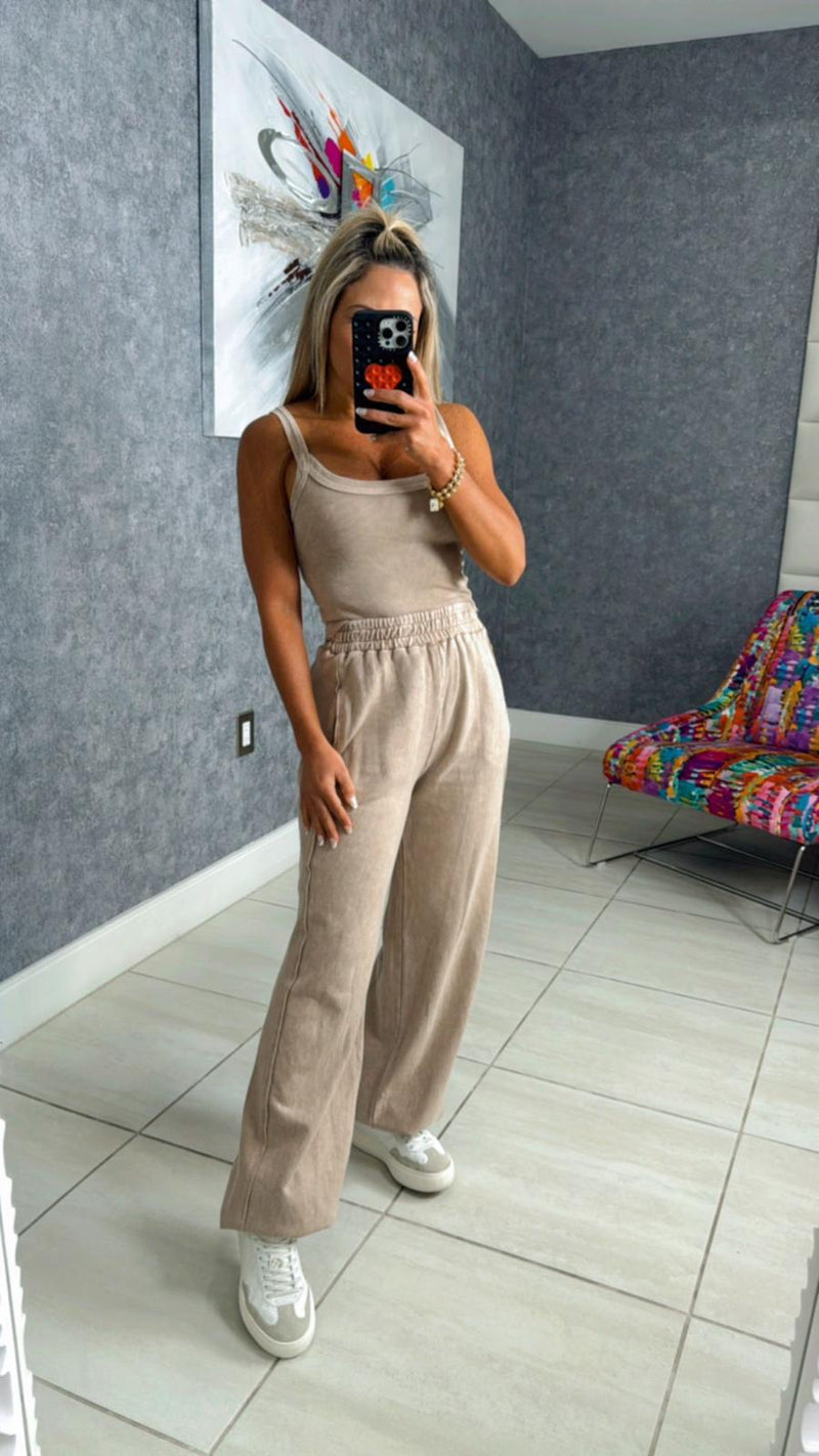 3591 Mineral washed ribbed crop top with pants set