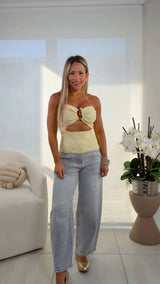 1073 Open front strapless top