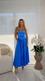 2803 Midi dress sweetheart neckline