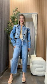 0507 Denim jackets with hole details