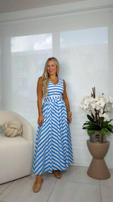 3684 Stripe V-neck midi dress