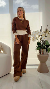 6920 Contrast sweater and pants set