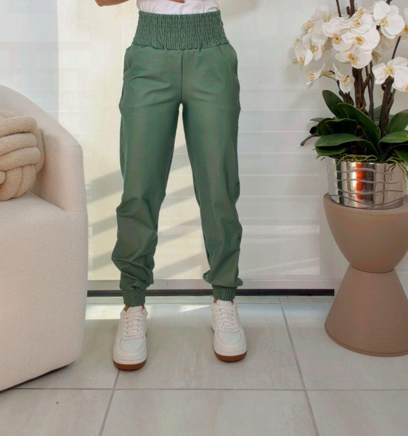 1703  Shiny jogger Kiut with elastic waist