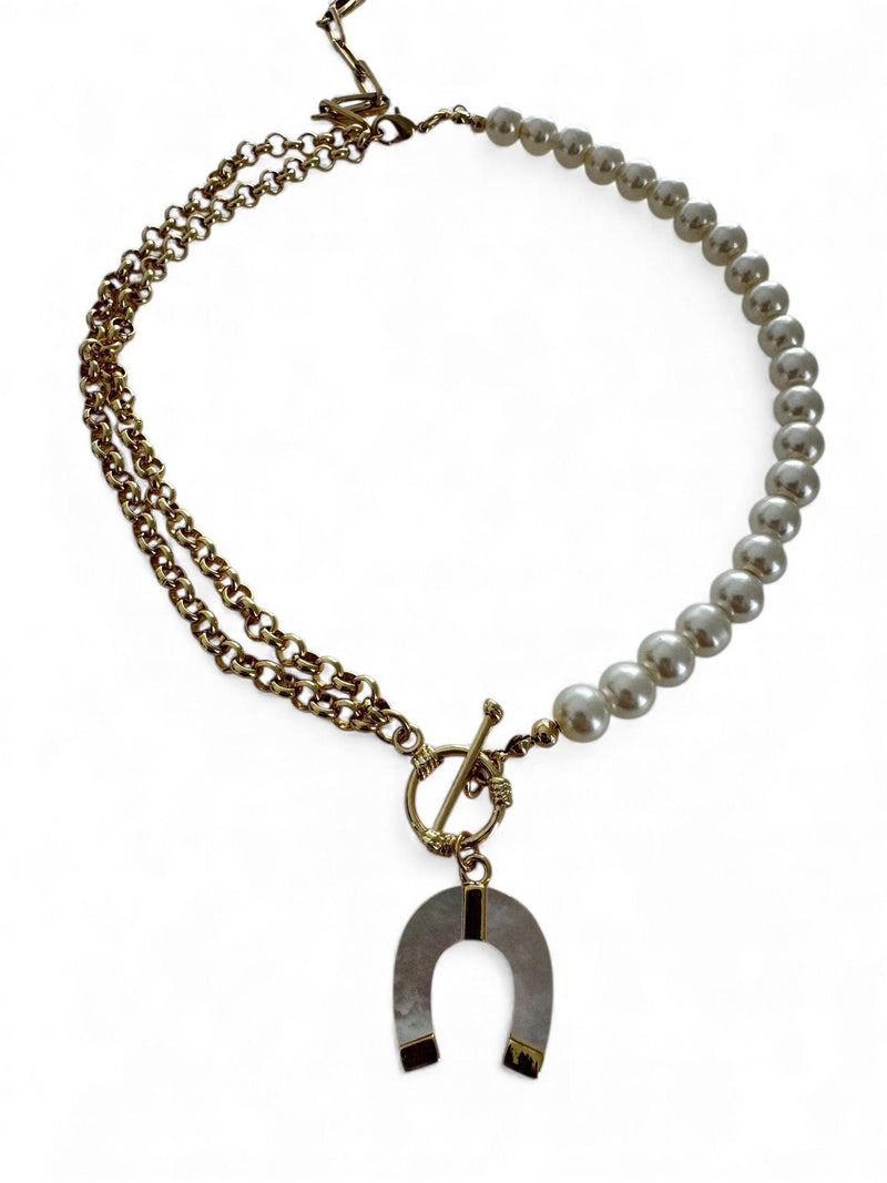 DL142 Herradura necklace