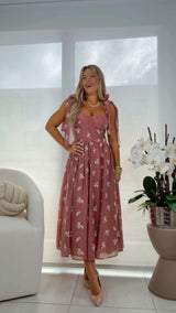 5046 Embroidery flowers midi dress