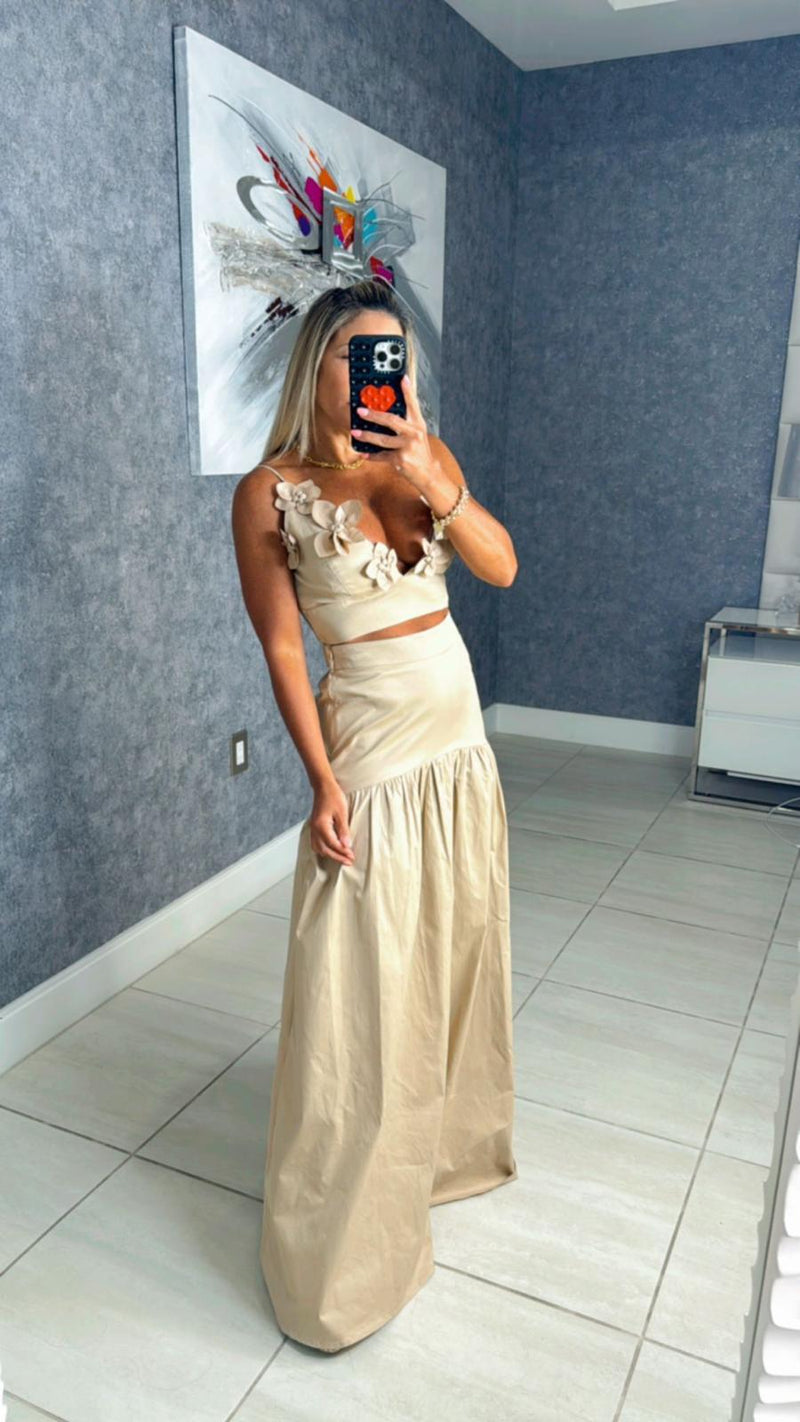 5088 Flower top and maxi skirt set