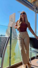 1058 High rise crop wide pants