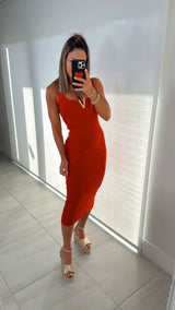 3092 V-neck knitted dress