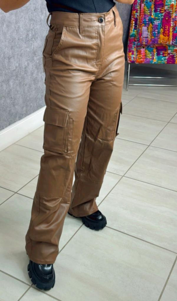 L455 Wide leg leather cargo pants