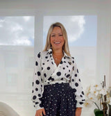 4380 Polka dot surplice blouse