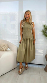 6789 Smocked top woven midi dress