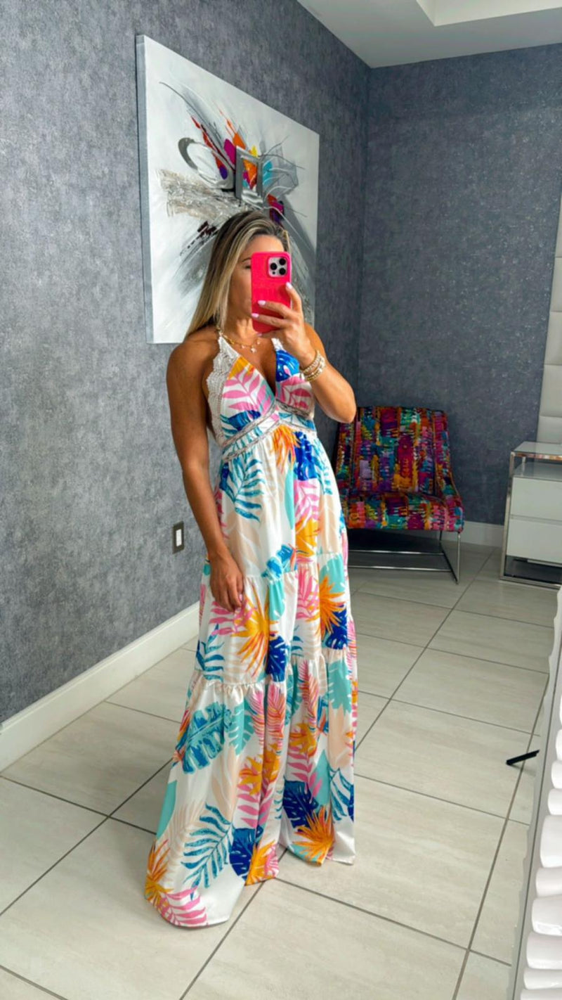 8949 Printed maxi dress with lace detailed