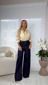 1762 Denim pant with front closure