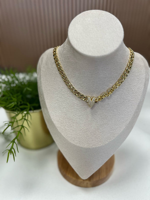 C2004 Mary Chocker